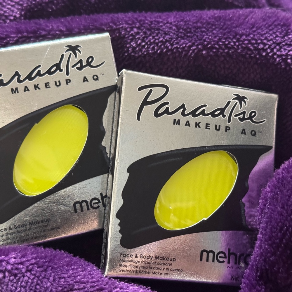 Paradise Makeup AQ Eyeshadow - Yellow